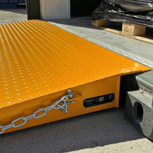 Mobile container loading ramp for sale in the United Kingdom | Industrial loading solutions